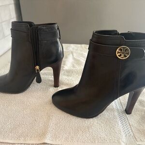 Tory Burch Black Ankle Boots with Gold Emblem